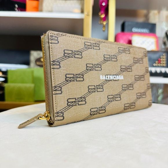 Balenciaga Unused Signature Continental Wallet BB Monogram Coated Canvas w/Dust - Picture 3 of 11